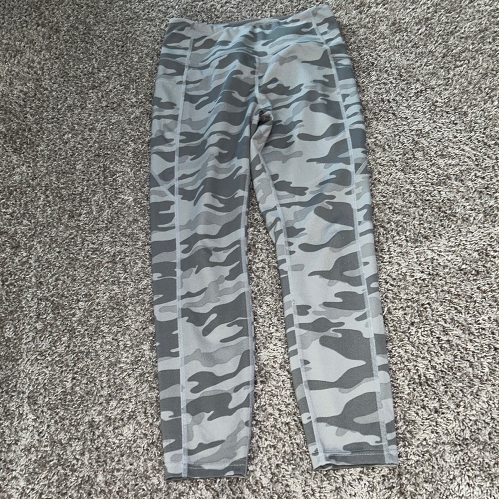 Better Sports Performance BSP size medium gray‎ camo legging pockets women's